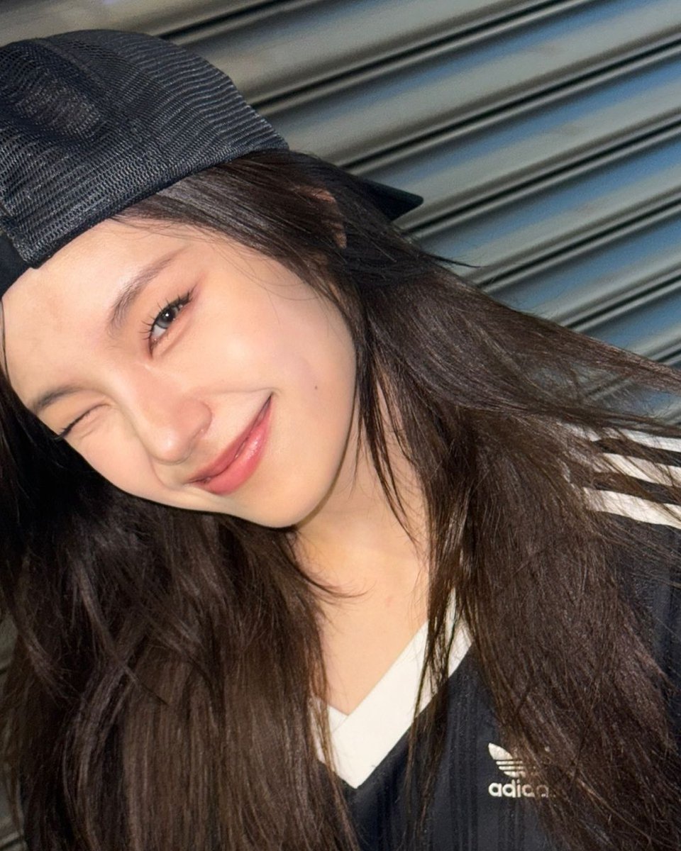yeji pics tweet media