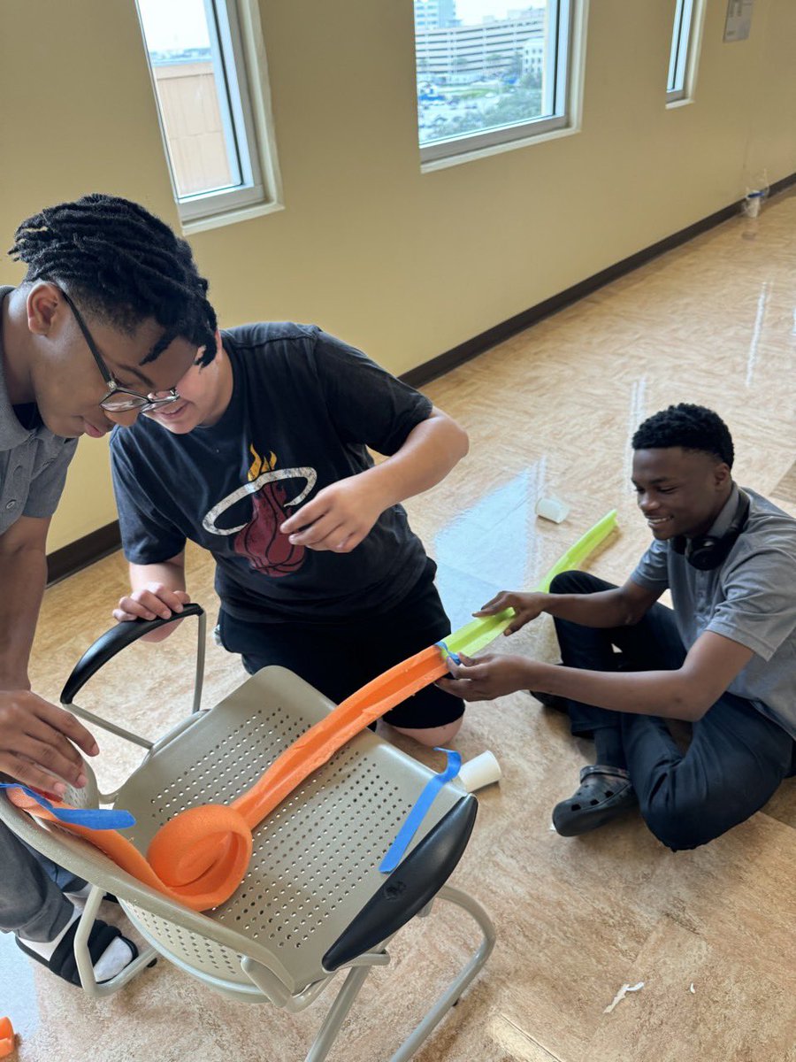 KedontaeCollins's tweet photo. #STEMMATTERS #STEM https://t.co/oSoS3UiViV