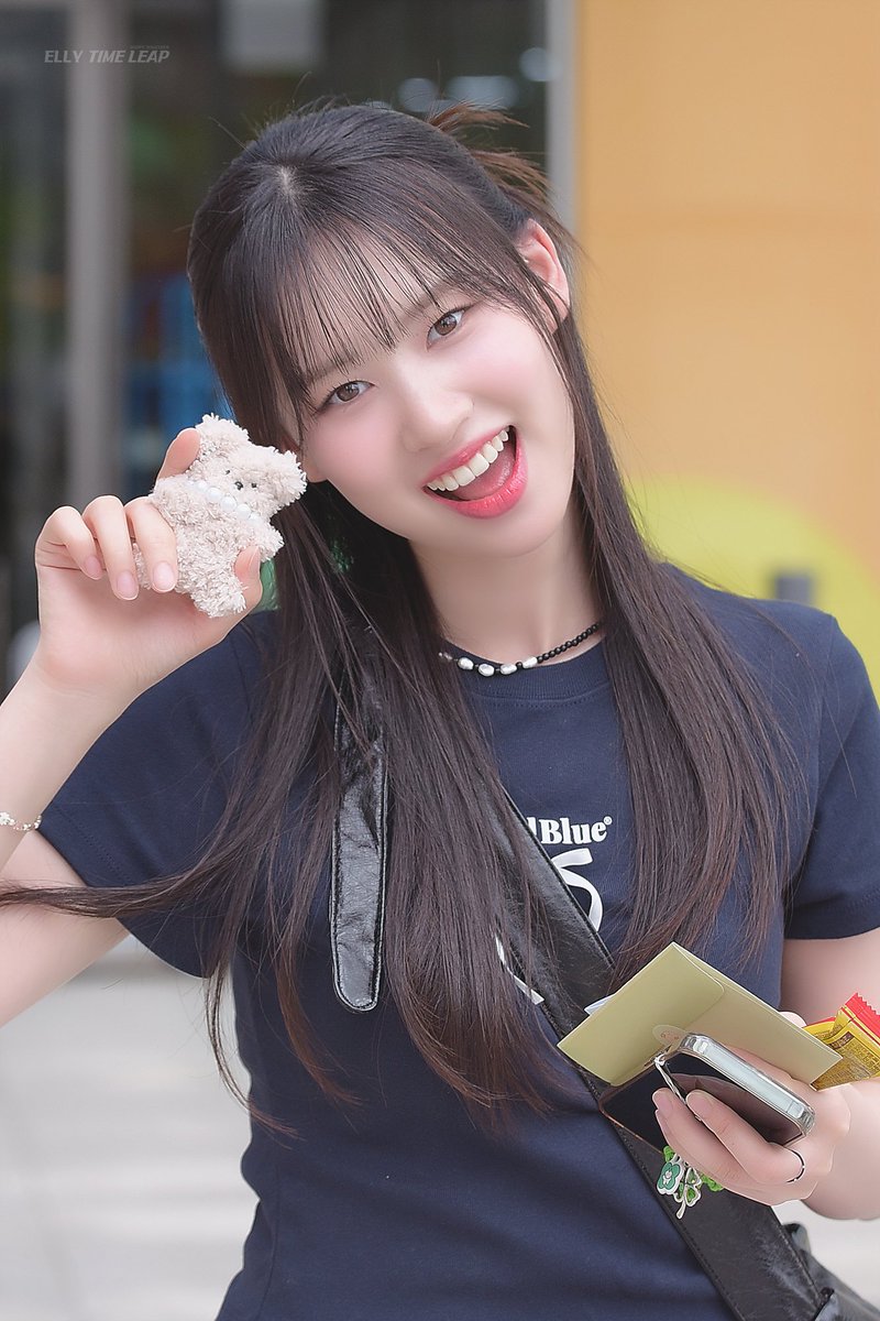 EllyTime0720's tweet photo. 해림아 생일 축하해❤🧡💛
#HAPPY_ELLY_DAY
#고마워_사랑해_정해림
#위키미키 #엘리 #정해림 #WekiMeki #ELLY https://t.co/GzU1VWK0U7