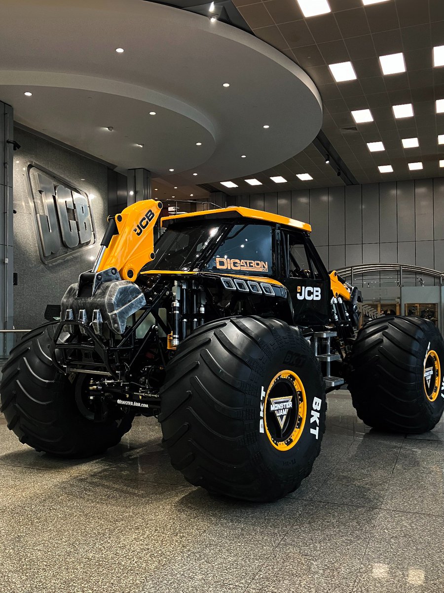 JCB Kids tweet media