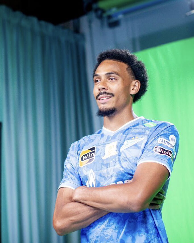 IsidorWilson's tweet photo. 🆕👕‼️

#WI10 #Zenit https://t.co/tXnLjYSLY4