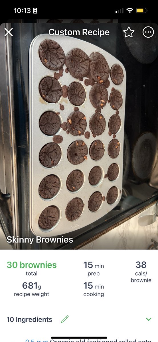 foxy_baking's tweet photo. Made some skinny double chocolatey brownies this morning 🥰😍🤤🤤🤤
#edtwt #beded #anahelpme https://t.co/Ylxk2QQLOi
