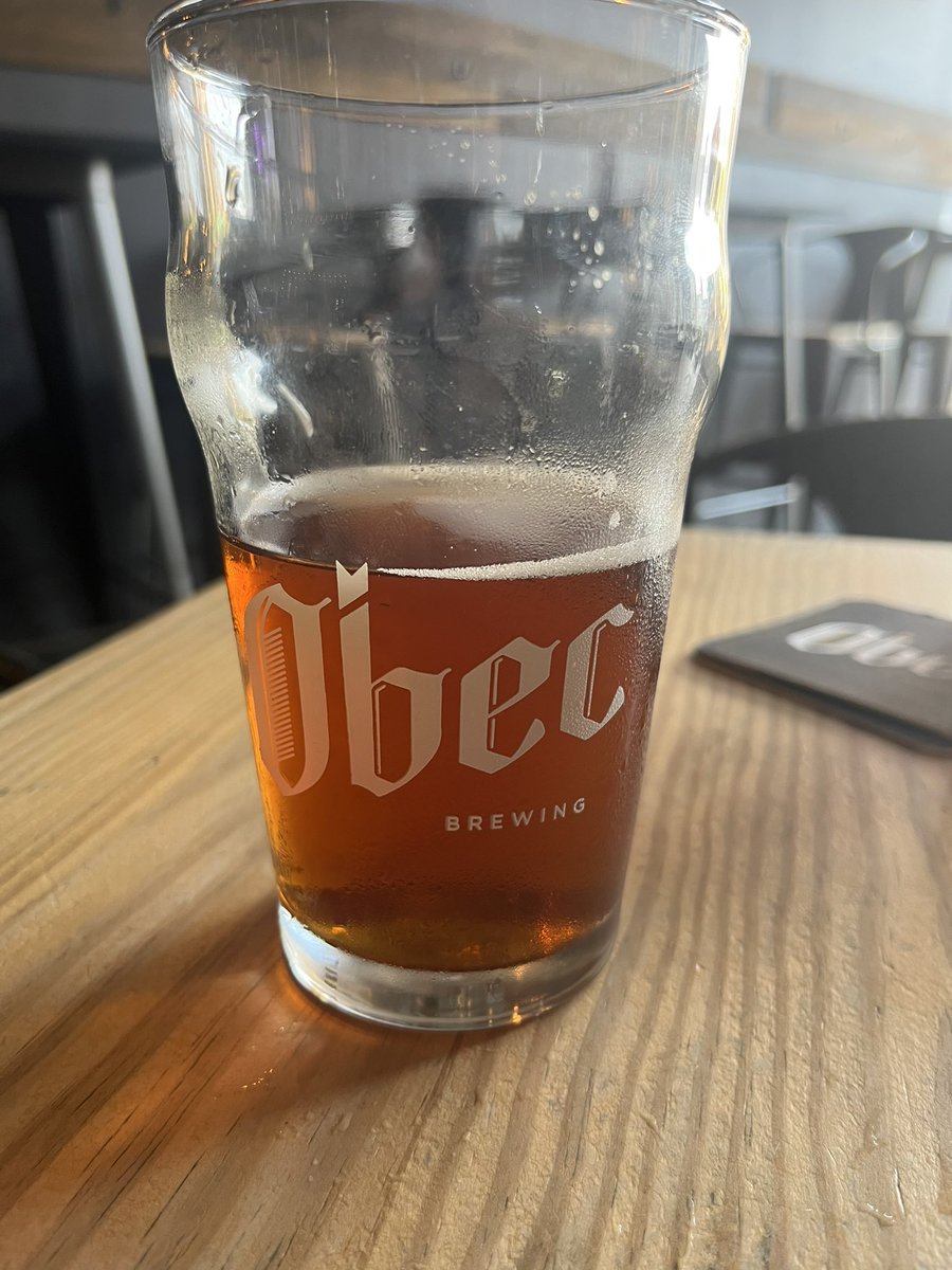 MikeSlomba's tweet photo. Obec Brewing English Bitter 4.7% #craftbeer #obecbrewing #bitter #ballar... https://t.co/nQR7WNU3q5 via @YouTube Today on 1 minute Beer review I go from Phoenix, Arizona all the way to Tacoma😂 OK Seattle🍻 https://t.co/6C6cSdfMxG