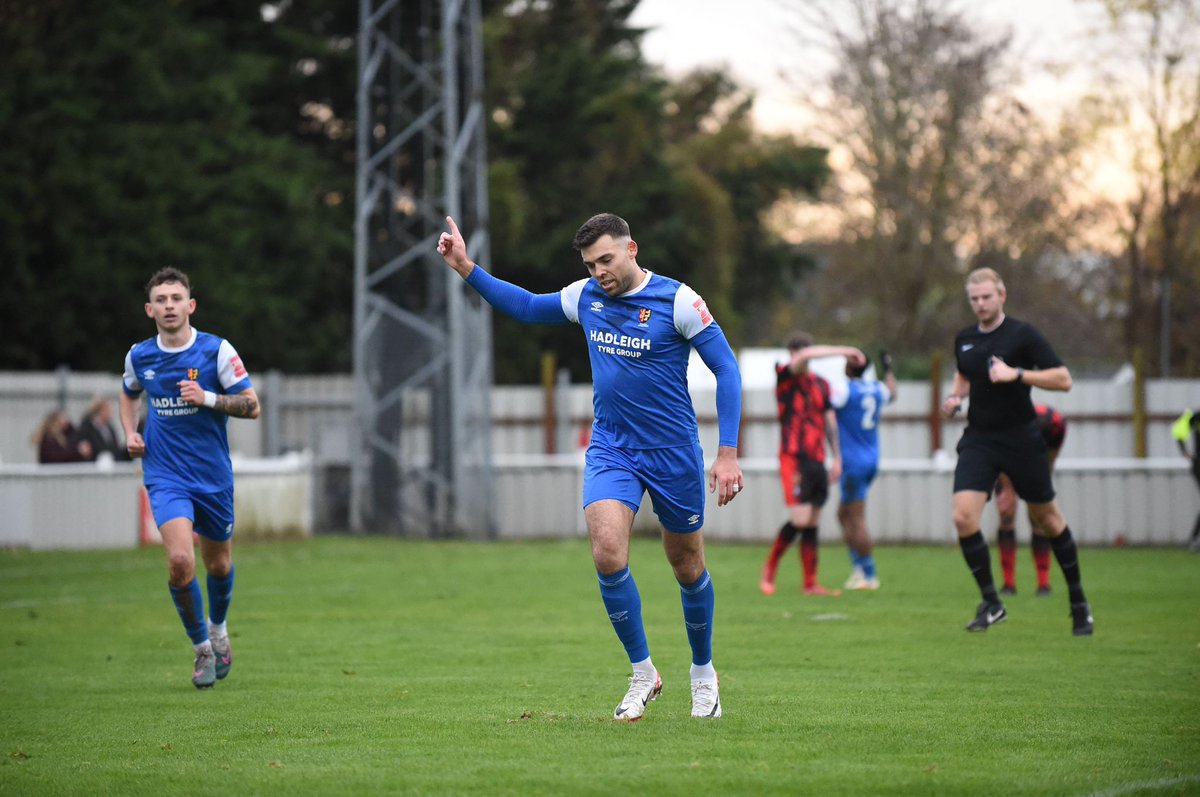_IWFC's tweet photo. TEON DEPARTS

We can confirm that Teon Leggett has left the club. @TeonLeggett amassed an impressive 64 goals in 131 competitive appearances. He played a key role in our back to back title winning sides, and was always loyal to the club over his 4 years.

Best wishes Teon💙⚽️ https://t.co/K227x26daO