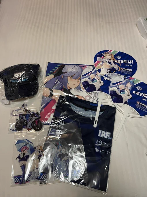 初めての鈴鹿8耐早くも大勝利の戦果ですww   明日はホテルに荷物を置いて身軽にレース観戦を楽しみたいと思います 結局帰りもバスに乗らずに30分歩いて鈴鹿サーキット稲生駅へ、さらに四日市駅から宿のある近鉄四日市駅まで20分歩いてヘトヘトです#鈴鹿8耐 