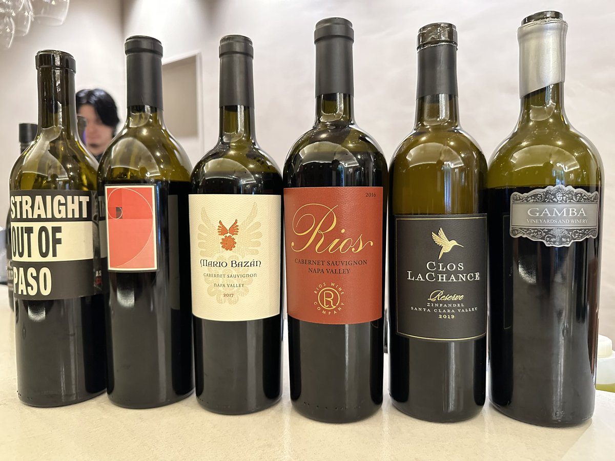 toshiya_ba's tweet photo. カルフォルニアワインの試飲会にお誘いいただきました🍷
感動するほど美味しいワイン多数でした😊
#kokoha https://t.co/bPJv3YePSj
