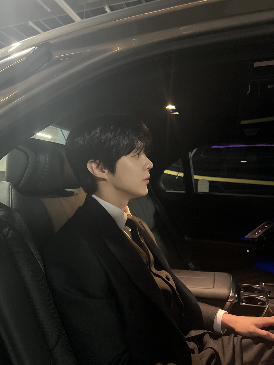 KIM WOO SEOK official tweet media