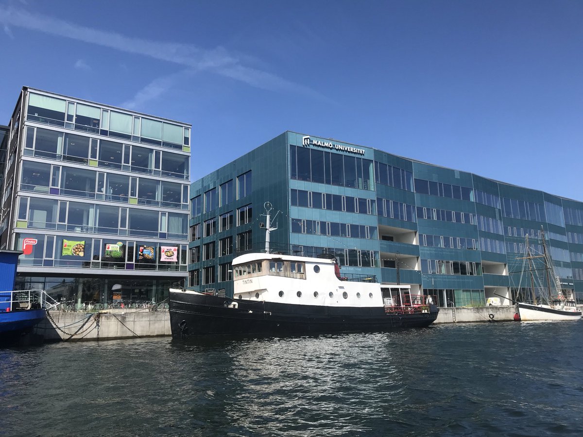 PascalPfister's tweet photo. Heute Morgen noch in Malmö. Wenn das kein Zeichen ist. #ESCBasel https://t.co/mCuDwFity8