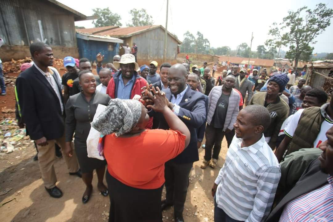 bunsen_45's tweet photo. Ward Development Fund is doing wonders across Nairobi. In each of every 85 wards, there is more than 2 ongoing or completed development projects.

This is Salim Road in Gatina Ward, upgraded to tarmac standards.
@SakajaJohnson https://t.co/pjeJGAdqZ2
