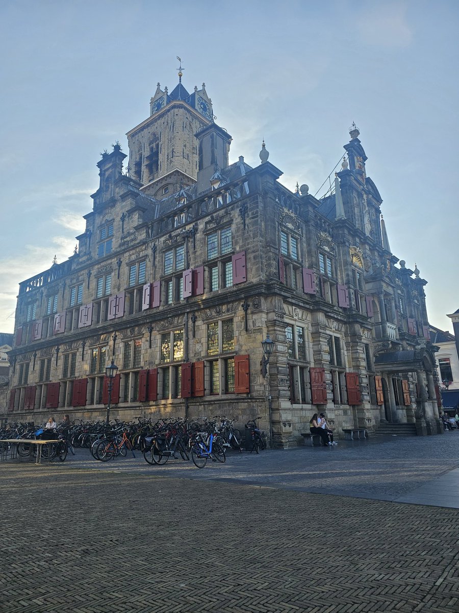 📚 Woensdag was het kwartaaloverleg vd <a href="/deherenvankopij/">De Heren van Kopij</a> vennoten <a href="/marcelmigo/">Marcel Migo</a>, José Poot en ikzelf. Een fijn weerzien met reflectie én toekomstplannen. Van studie tot AI, nieuwe diensten en veranderingen in wet- en regelgeving. Wat niet verandert: het is altijd gezellig! ☕️