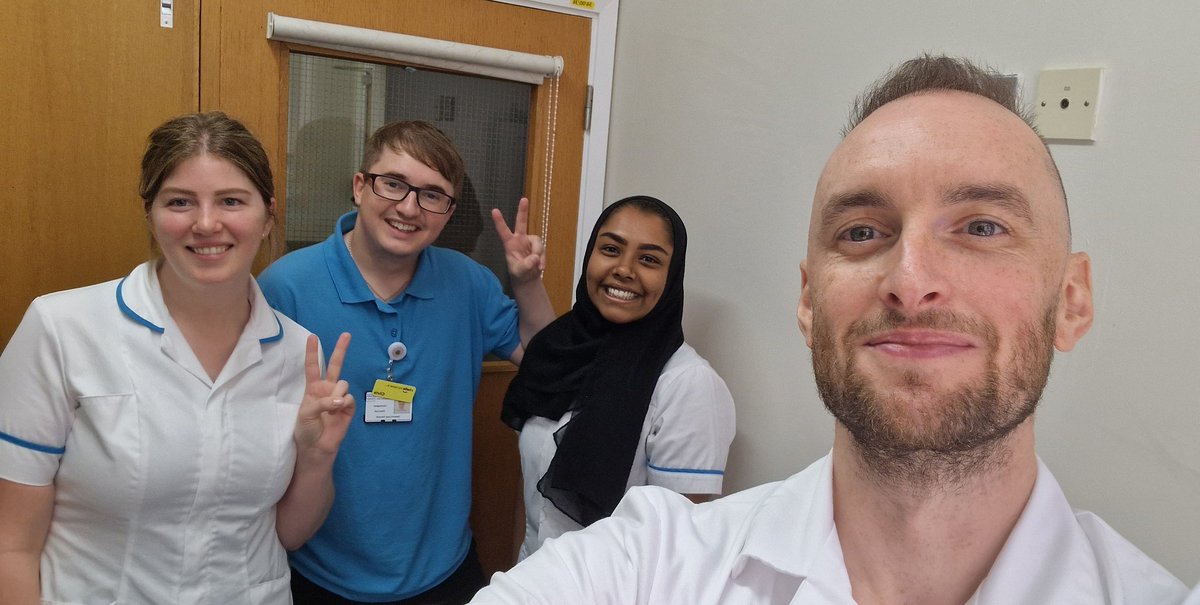 The DREAM team on stroke rehab! A successful singing group this morning with lots of smiling and dancing 🕺 🗣🎤😁 #AHP #mySLTday #strokerehab