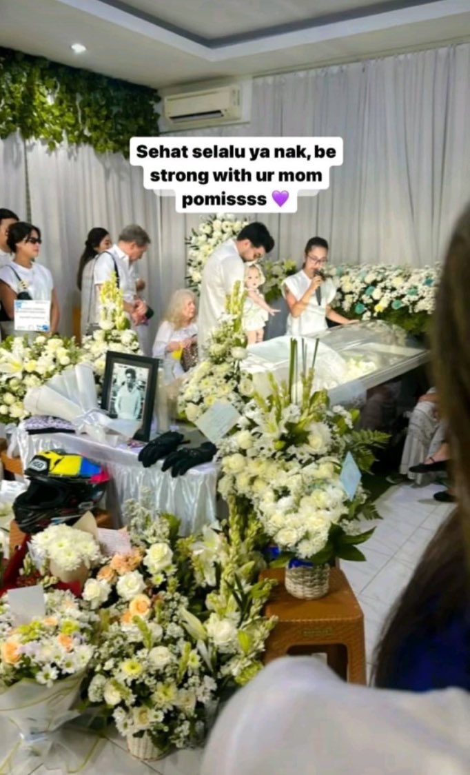 mamari…. kamari…. liat papa dali untuk terakhir kalinya😭😭😭😭💔💔💔