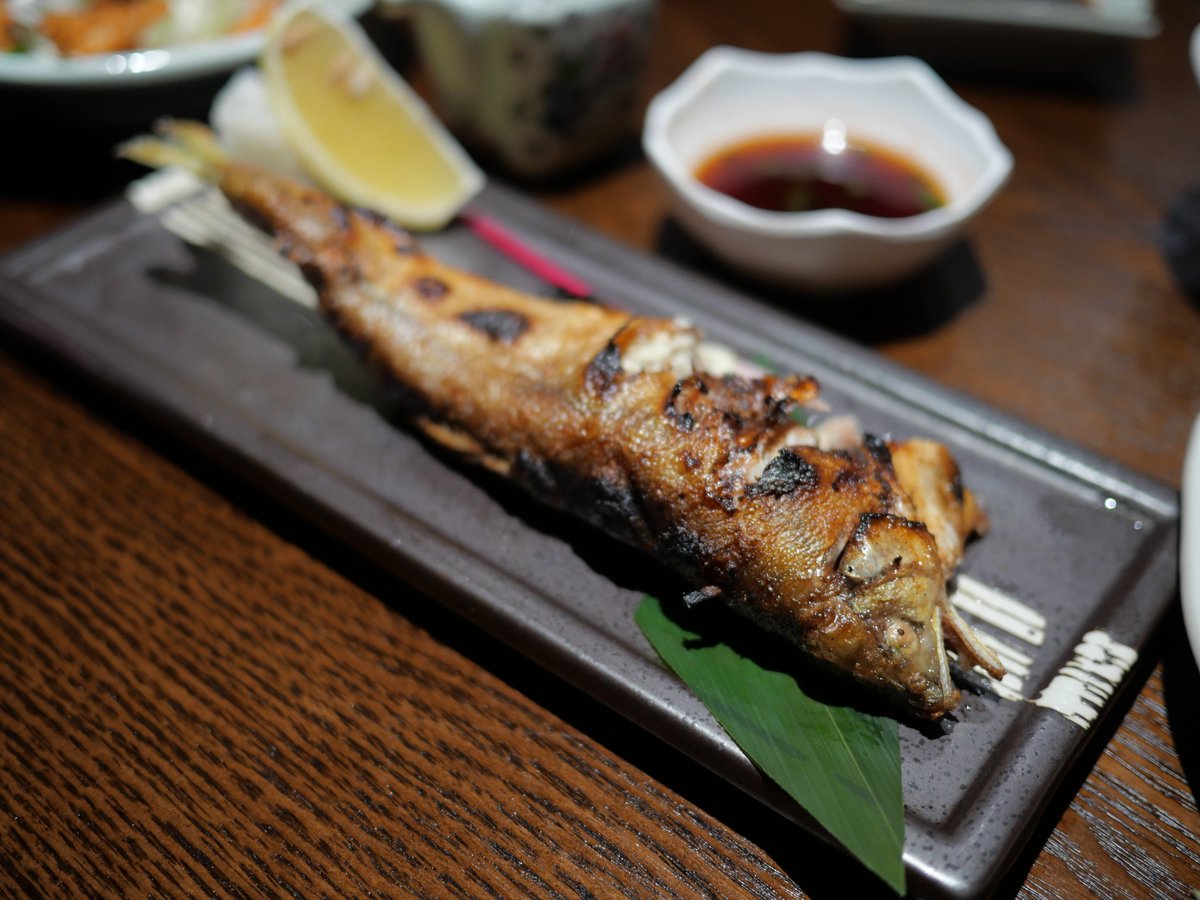 SundayNeko's tweet photo. 久々日本料理屋に来た～ https://t.co/g9IbxAslO5