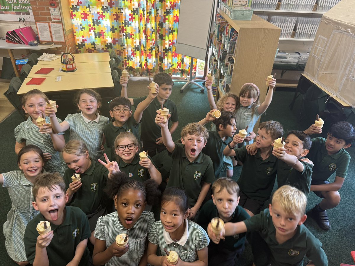 Miss CS and Mrs MY tweet media