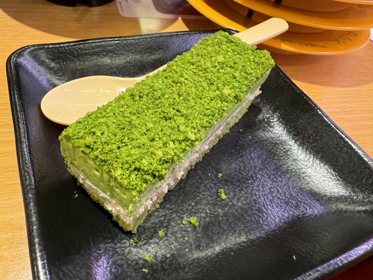chape_maru's tweet photo. 半年ぶり...🍣
ただいま🍣
デザートだけど🍵 https://t.co/FIwptpU5U4