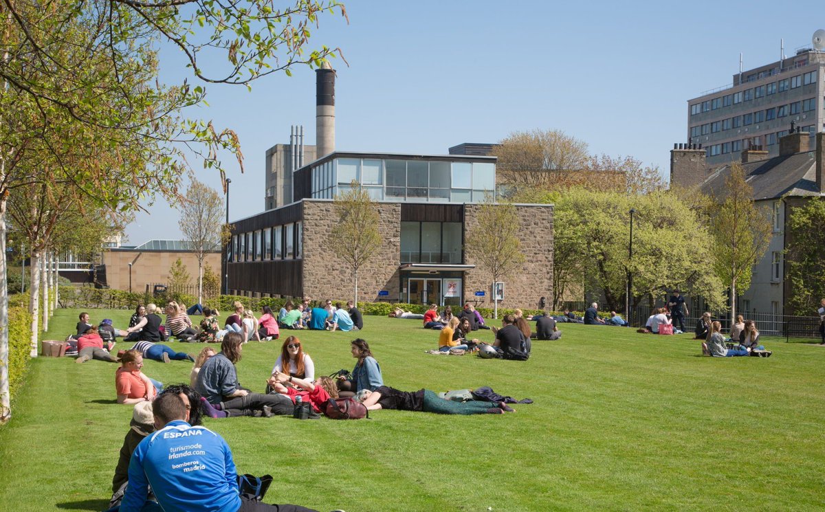 The University of Dundee have been ranked 1st in Physics and 2nd in Mathematics in Scotland for overall satisfaction in the National Student Survey, 2024 🧲 🧮 

Start your journey today:

Mathematics courses 👉 buff.ly/3h3j7qc 
Physics courses 👉 buff.ly/2KbPDdC