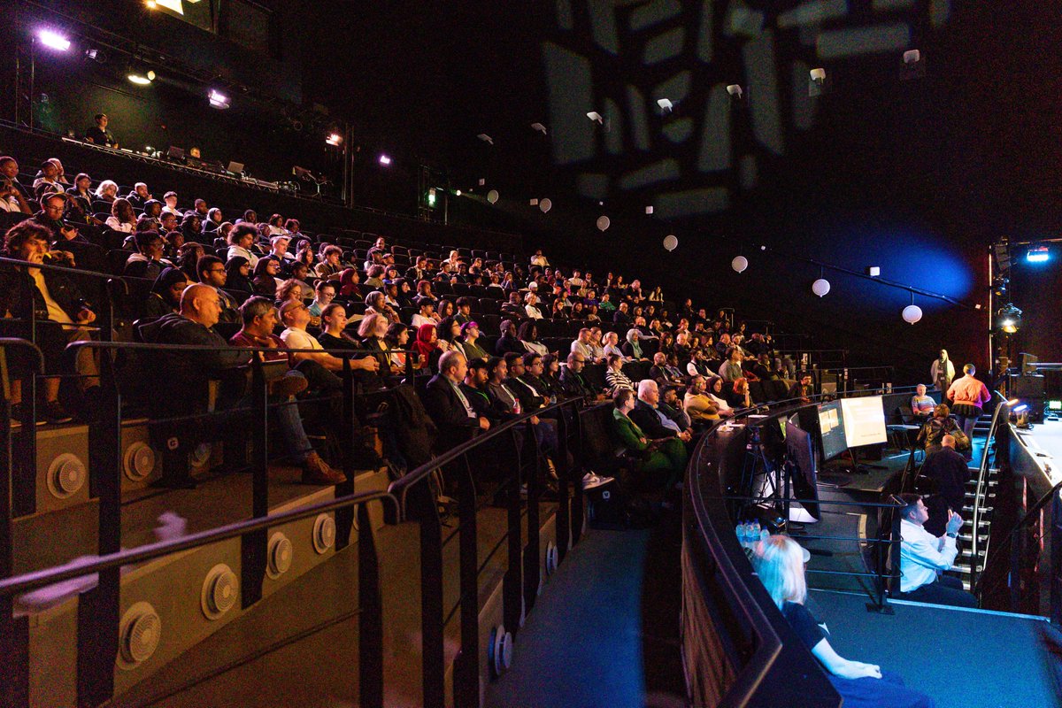 wmyoungboard's tweet photo. 🤩 A HUGE thank you to everyone who attended! 

Check out this blog from Philip H. who shares his reflections from the Race Equality Youth Summit.

➡️ https://t.co/k2W2GvRKOu https://t.co/66ozvA03Vz