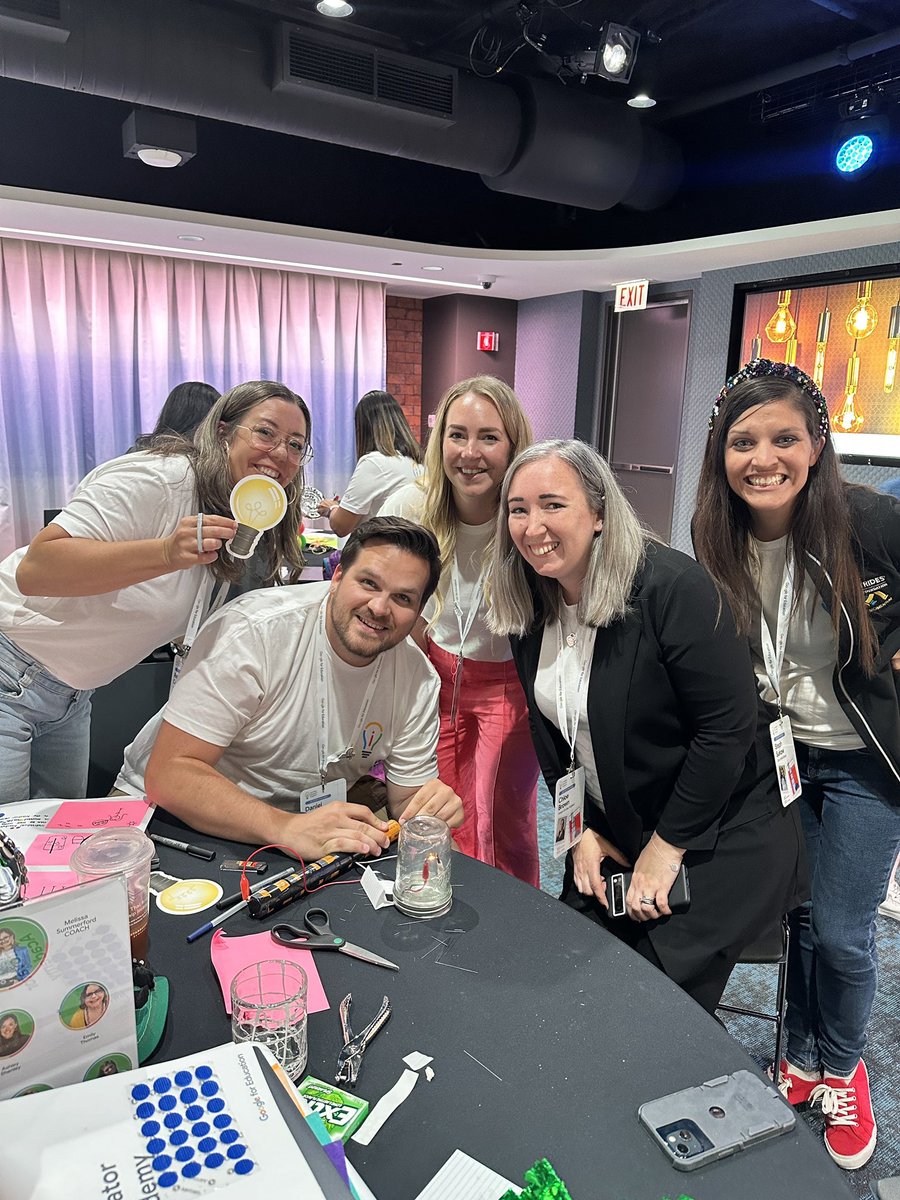 Tarah Tesmer tweet media