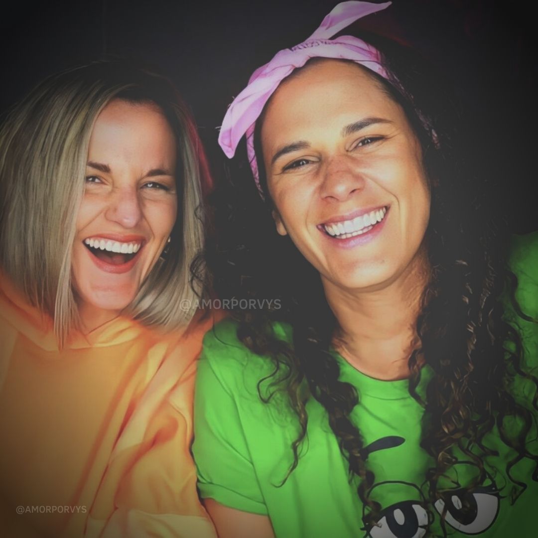 8 años haciendo magia ✨️ <a href="/valenysofiok/">VALEN Y SOFI</a> 🤍.