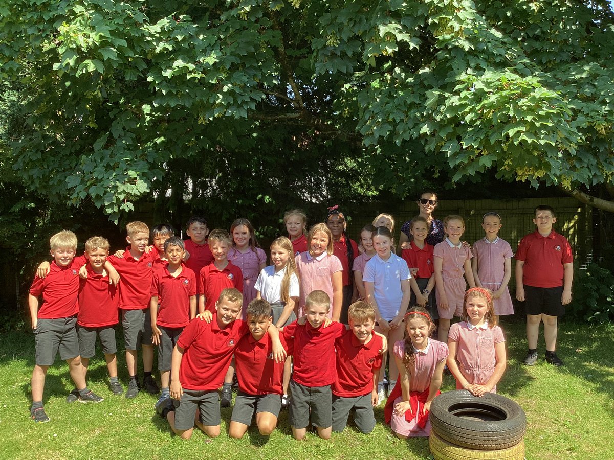 Llysfaen2026's tweet photo. Thank you for such a great year #4CP! It has been an absolute pleasure teaching you all. Enjoy the summer holidays! https://t.co/bLE1oM7e82