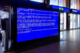 Humble_Trader91's tweet photo. Pengguna yang telah memasang kemas kini ini pada sistem Microsoft Windows mereka mula mengalami masalah serius. Komputer mereka terperangkap dalam gelung but (boot loop) atau mengalami Skrin Biru Kematian (BSOD). https://t.co/ZLQASa0ULQ
