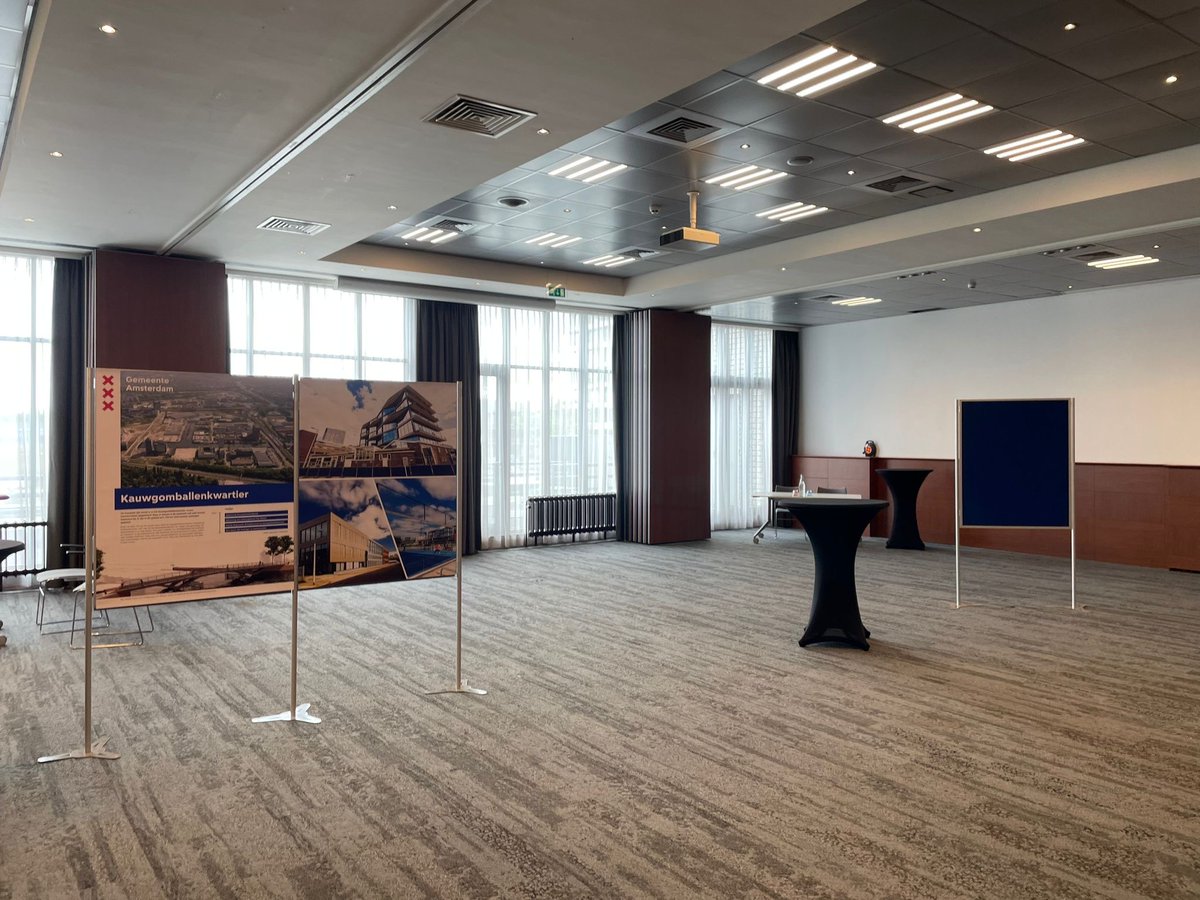 Presentatiewanden die jouw boodschap kracht bijzetten! Ontdek ons vakmanschap en maak je presentatie onvergetelijk. #Presentatiewanden #Boodschap #Vakmanschap