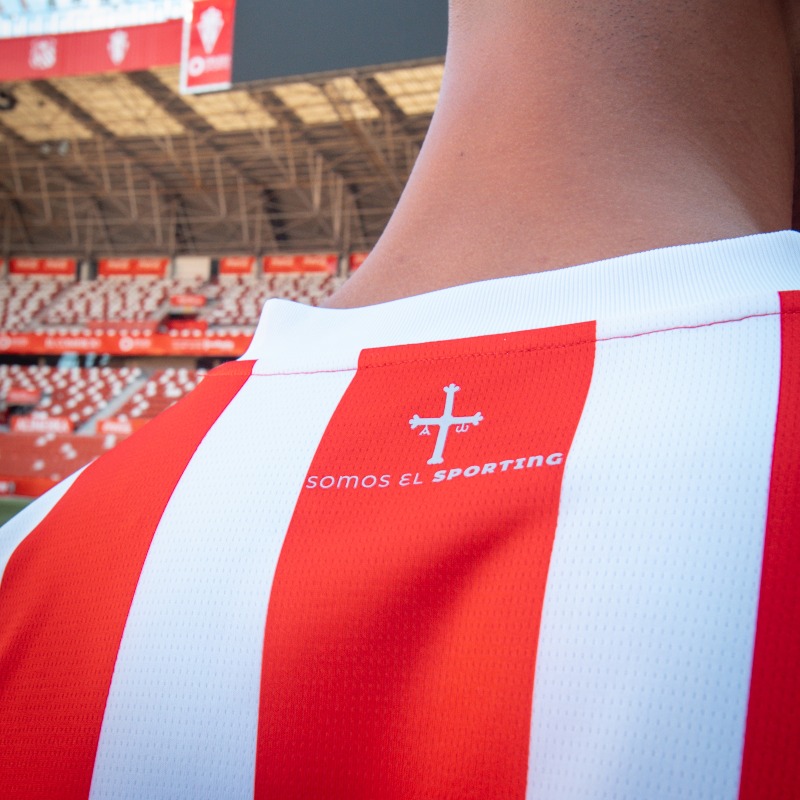 RealSporting's tweet photo. 🆕 Nueva piel 🔴⚪.

#RealSporting