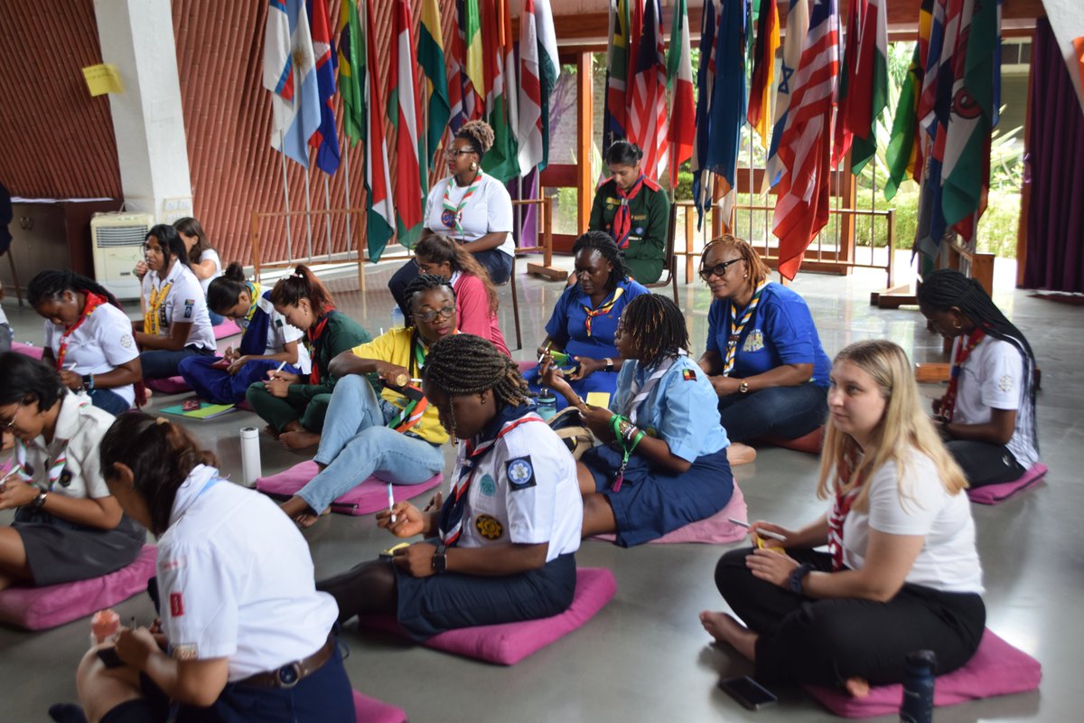 wagggsworld's tweet photo. 📢We are celebrating 13 years of #SurfSmart at Sangam, one of our five World Centres in Pune, India!
Over the years, Surf Smart has empowered young people to advocate for a fair internet, providing tools to stay safe & make smart decisions online.
#WAGGGSImpact #cybersecurity https://t.co/QfXhsR1rIG