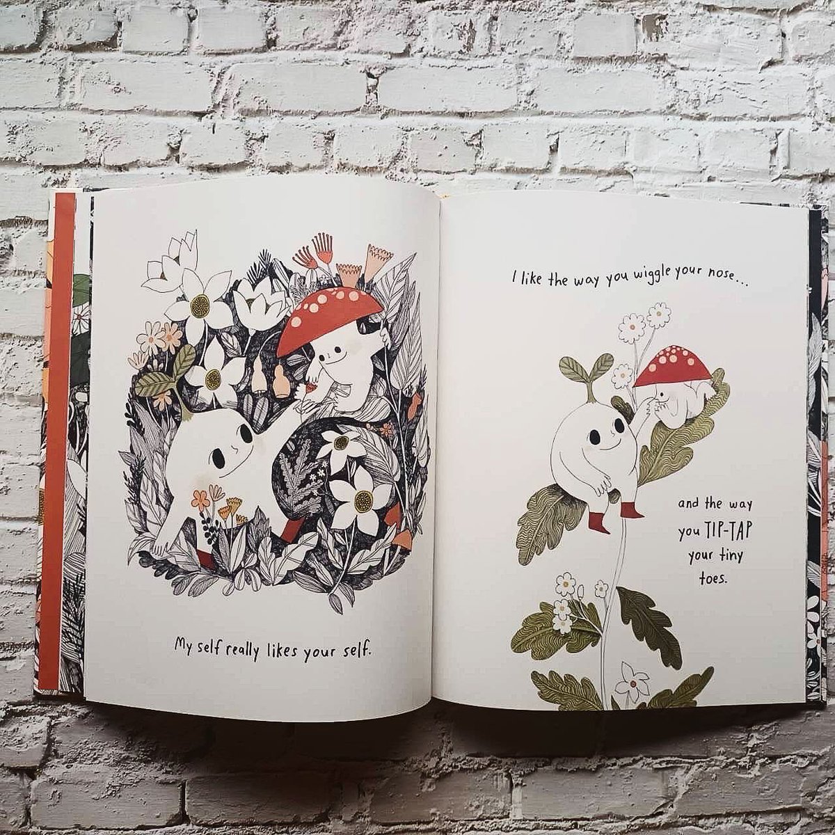 Booksmith2014's tweet photo. This picture book encourages the youngest readers to get to know, love and be kind to their wonderful selves and the equally wonderful selves around them.
https://t.co/wfwtrq84qJ
.
#Thebooksmith #bookshop #ร้านหนังสืออิสระ #bookforyou #kidsbooks #childrenbook #illustrated #story https://t.co/eTOT3q9f7H