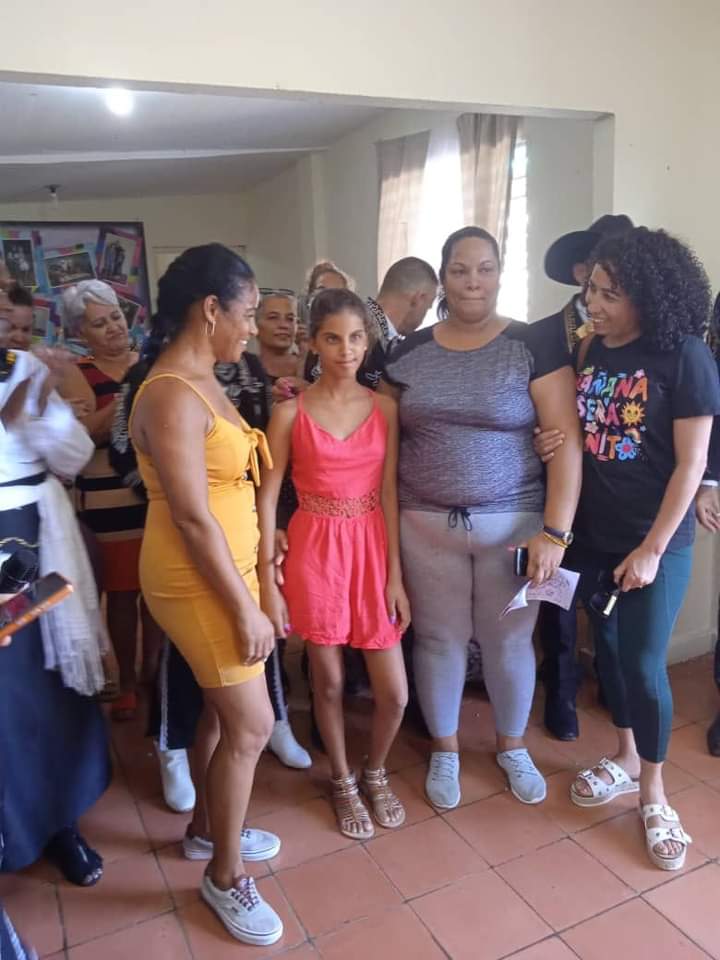 DayrilisG's tweet photo. En el día de ayer el grupo de prevención del municipio de Jagüey Grande: los organismos y organizaciones todos unidos celebramos los 15 años de una de las niñas del hogar sin amparo familiar de Matanzas. #MatancerosEnVictoria https://t.co/bDGEifIK8S
