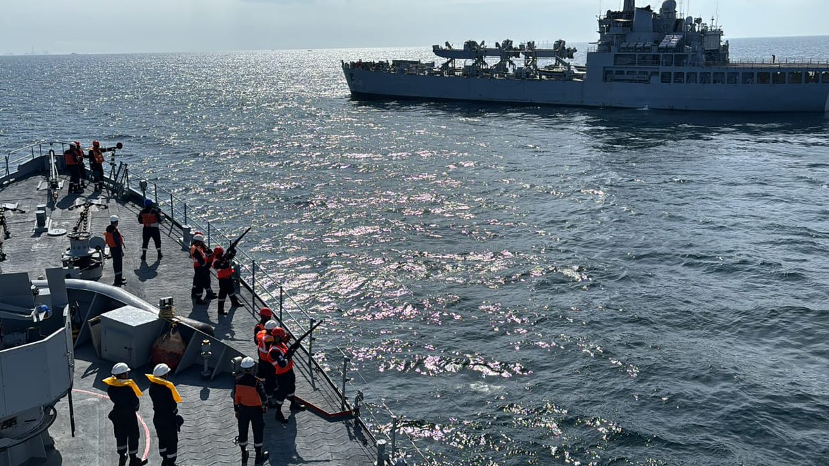 indiannavy's tweet photo. The 76 trainees of King Fahd Naval Academy, #RSNF successfully completed afloat trg onboard #1TS on #18Jul 24. Trg on simulators, sail trg, seamanship evolutions &amp; navigation procedures at sea highlights #IndianNavy's trg engagement &amp; capability as #PreferredTrainingPartner. https://t.co/qIIjxZT7Ch