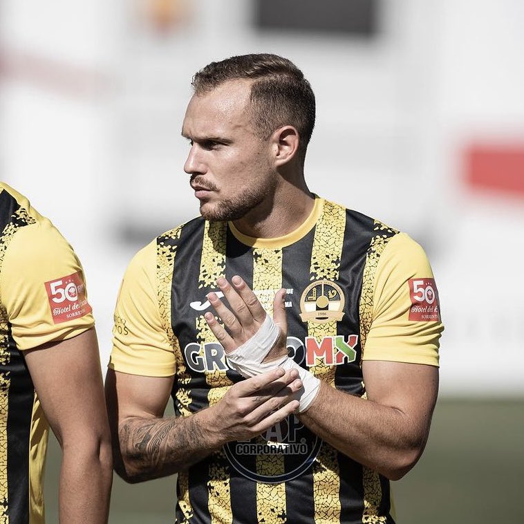 CF Bufalá de Badalona tweet media