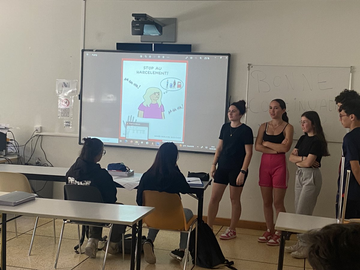 msa_languedoc's tweet photo. ❌Violences &amp; harcèlement en milieu scolaire🏫

Suite de l'action de sensibilisation initiée et accompagnée par #MSALanguedoc &amp; ses élus avec l’institut Marie Sagnier Clermont-l'Hérault. Les élèves de 2e se sont appuyés sur la BD créée pour sensibiliser les classes de 4e &amp; 3e. https://t.co/mNHsP1KGOm