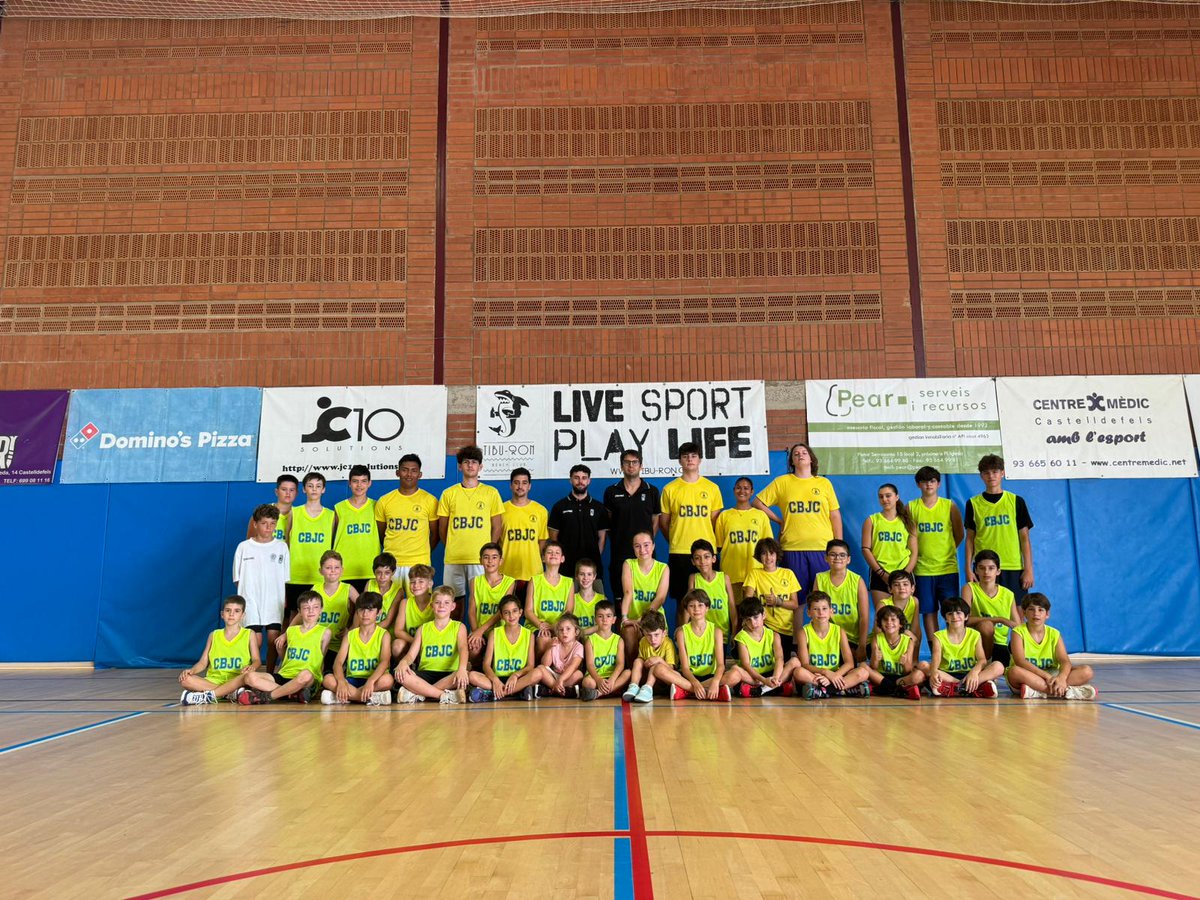 😀 Gràcies a tots els que heu format part del Campus <a href="/CBJCastell/">CB Joventut Castelldefels</a>

Posem el punt i final a dues setmanes de molt bàsquet i molta diversió! 

#BadalonaÉsFutur