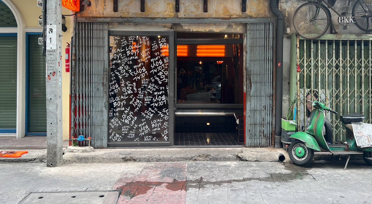 bkkmenu's tweet image. BKK. ชวนคุณมาอัพเดทเช็กลิสต์ 24 คาเฟ่สุดปังในรอบครึ่งปี 2024 นี้ 
ใครตกหล่นร้านไหน รีบแท็กเพื่อนไปเช็กอินด่วน! 
.
ตามไปเช็กลิสต์ได้ที่ : shorturl.at/T974R
.
#BKKMENU #Toplist #NewCafe #VeryNewCafeinbkk #NewCafeinBKK #Bkkcafehopping