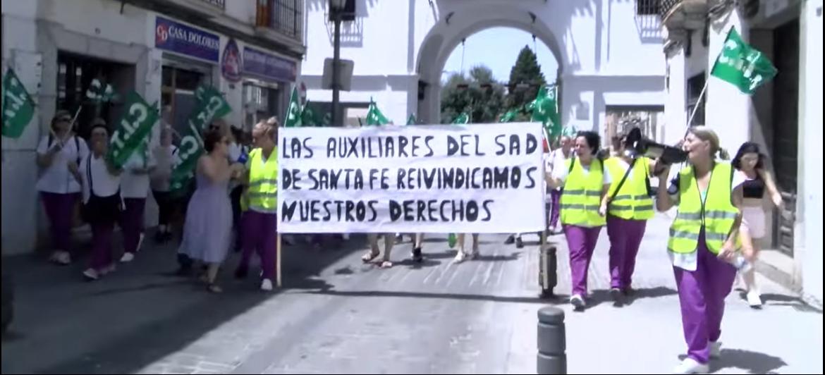 🔴Desde el <a href="/PSOE_SantaFe/">PSOE Santa Fe, El Jau y Pedro Ruiz</a> pedimos la paralización inmediata  del proceso de privatización del servicio de ayuda a domicilio iniciado por el equipo de gobierno (PP y VOX) 

👉<a href="/Patricia_CF_/">Patricia Carrasco Flores</a> denuncia la celeridad con la que se ha iniciado el expediente

psoe-granada.com/el-psoe-de-san…