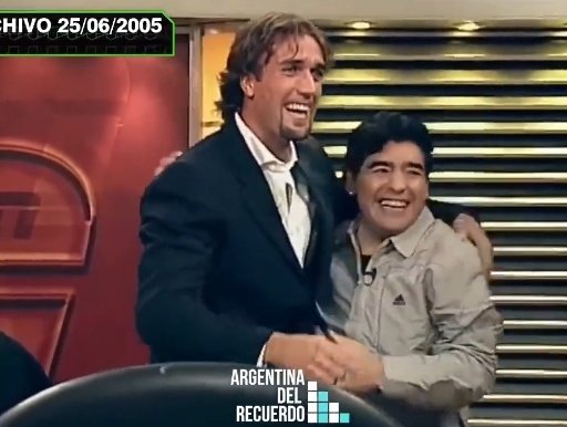 futboltrotters's tweet photo. "¿Qué es lo qué deseo para mí hijo? Que los amigos sonrían cuando lo vean llegar".

Roberto Fontanarrosa https://t.co/kyYrQvWRDh