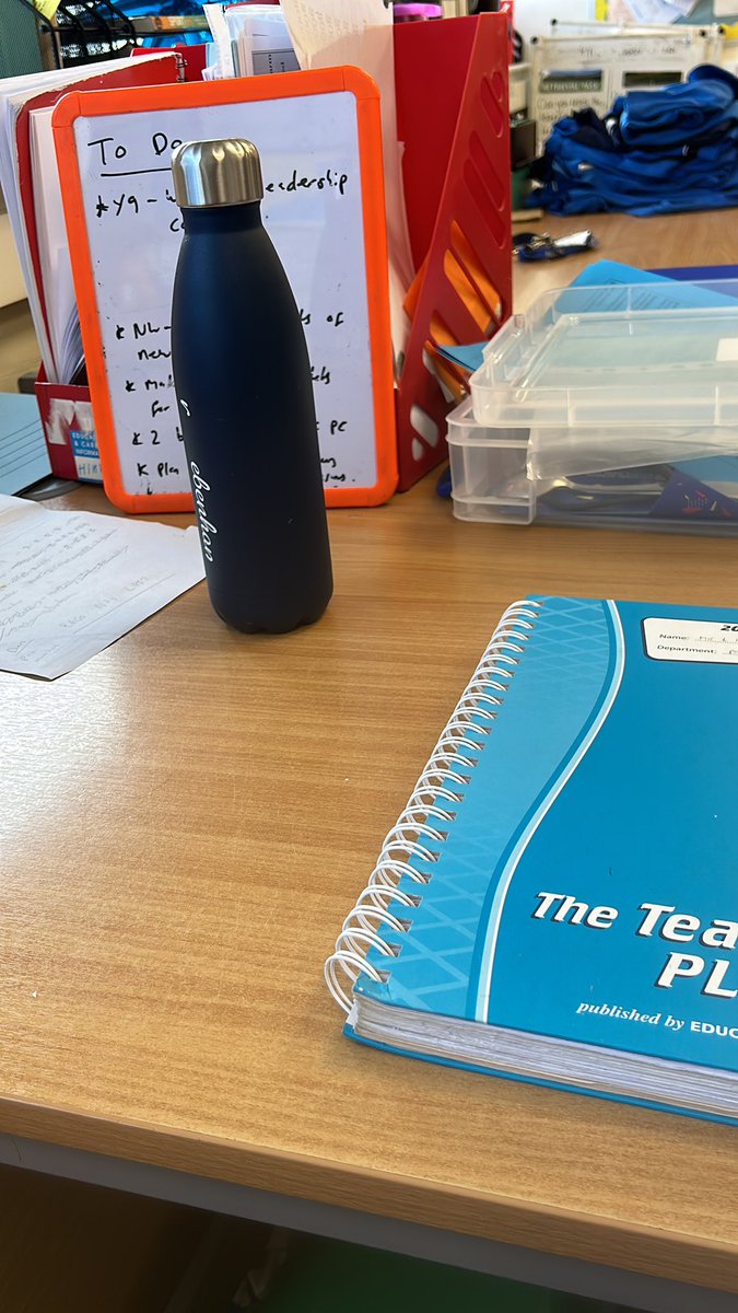 ✅ First year at new school
✅ ECT Induction period

Been a crazy year, learnt so much being in a new school with a different demographic but it’s been so rewarding and I’ve learnt so much! 

6 weeks off is well needed, recharge and take it by the scruff of the neck in September!