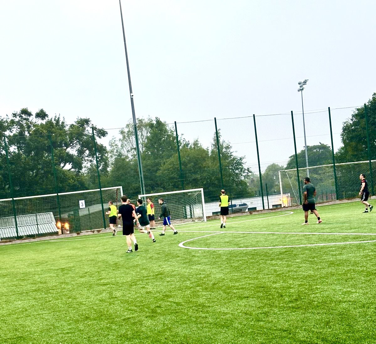 Queensgrads's tweet photo. Great to see so many new and existing players at our first full week of training!

Sessions are Tuesdays and Thursdays at The Dub, Upper Malone in Belfast, with pre season games scheduled in the coming weeks.

New players are still welcome, for more information, contact the page. https://t.co/vAI3SVMONH