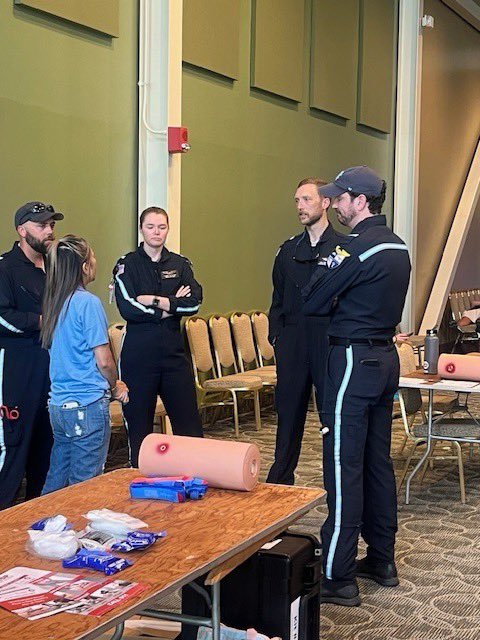 We had a great time assisting UNC Trauma Services &amp; other RACs at the #StoptheBleed event this week! Anyone can learn this lifesaving skill, &amp; our department teaches to the general public, public safety, LEO, EMS, &amp; fire departments year round,

#BeTheDifference