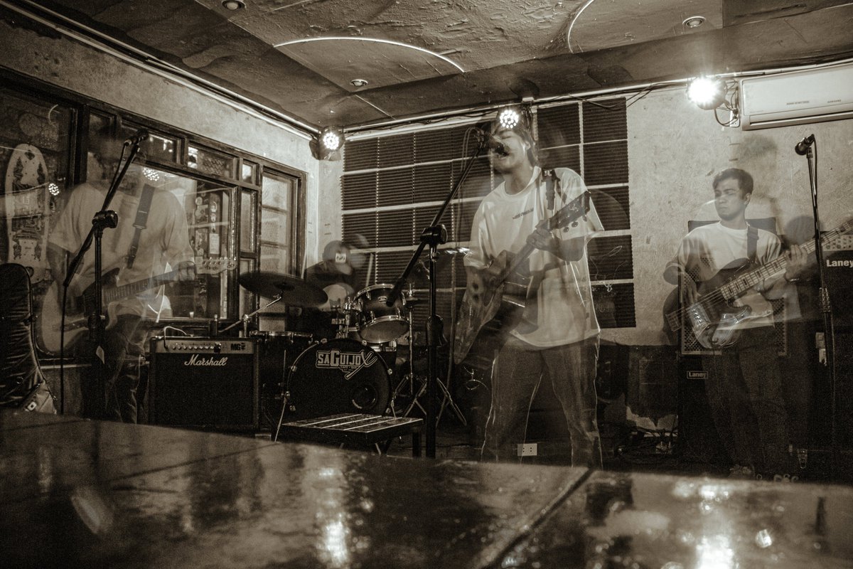 WheresRamona's tweet photo. It's been a while, SaGuijo. Unfortunately we don't have our bassist for last night cuz he has work commitment, so we had Koko to fill in his spot. 

Even though the show is done, we will continue to help Ate Jacky. So Let's come together to raise funds for her medical treatment. https://t.co/16teQnoRN2