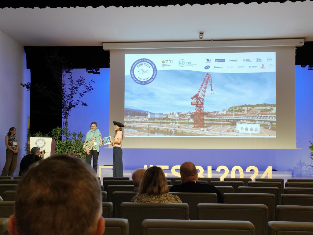 SebihiStellia's tweet photo. Best early career poster #FSBI2024 👌 https://t.co/Re7eAmtA5x