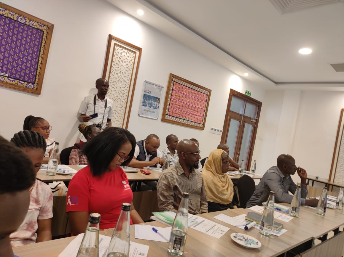 tamaniyouth's tweet photo. NGOs, and Youth-led Organisations ,N.P.S, The County Commissioners etc . Outlining the Document on key issues such as Education, Health sector, Mortality and Mobility, Socio-economic issues and so forth. @NCPD_Kenya
#tamaniyouths #sparkyourpotential #policydissemination https://t.co/iTSIdFuwQ5