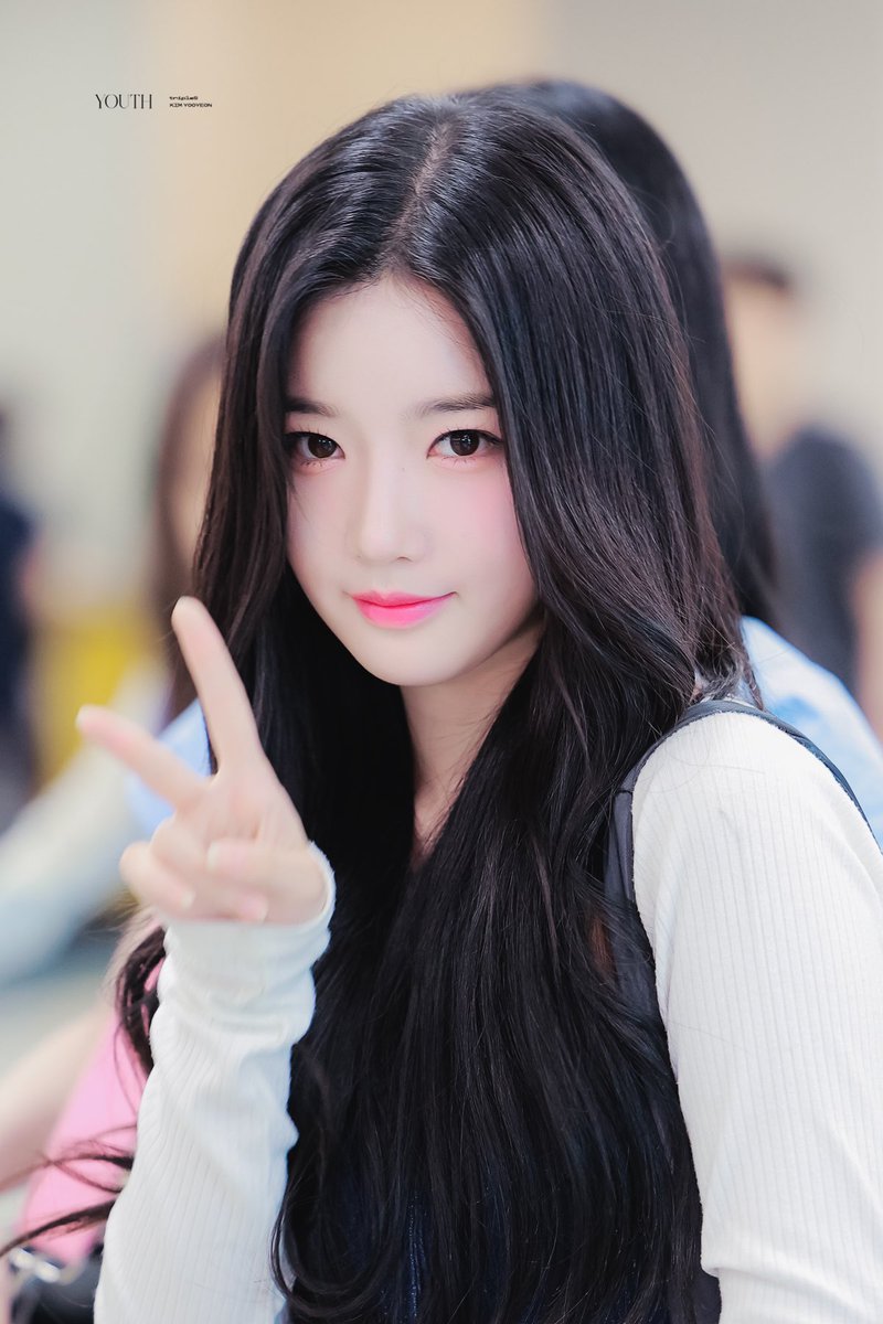 YOUTH_010209's tweet photo. 240715 🌟

#트리플에스 #TripleS #김유연 #KimYooYeon https://t.co/hmRiZu1UcT