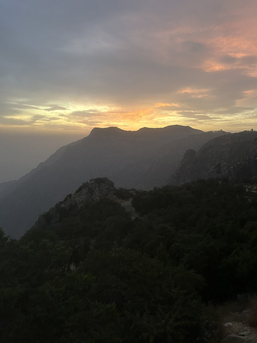 Majed74_'s tweet photo. #النماص♥️☁️ https://t.co/3Rdb2C2E6T