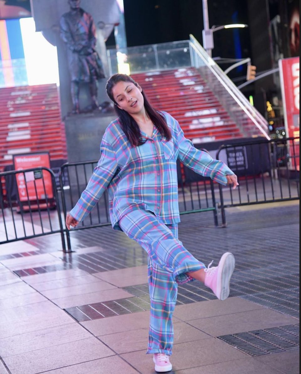 Enjoying to the fullest! ✨

#ShehnaazGill shares snaps from New York City. 🤍

#Celebs