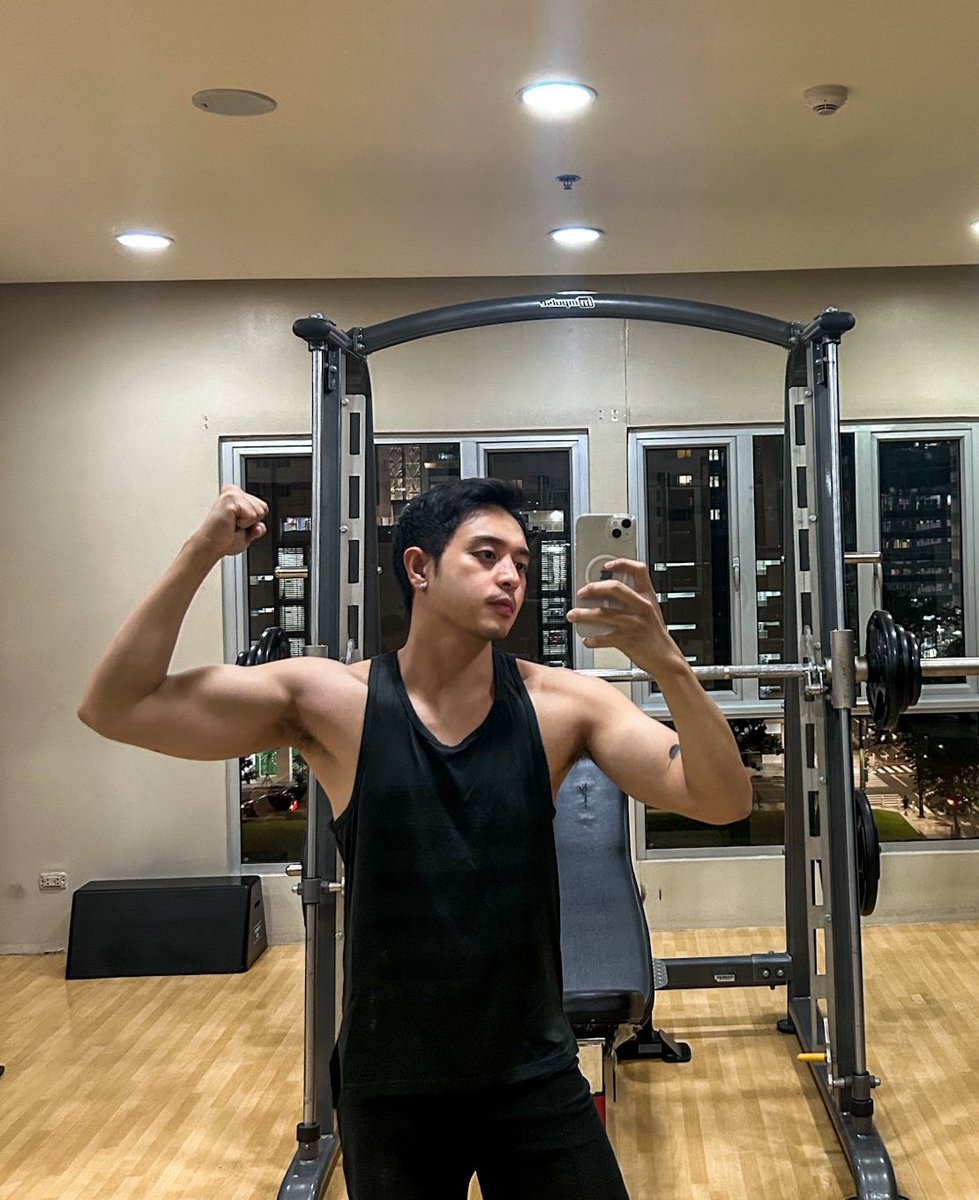 markyhora's tweet photo. post workout pump 🤏🏻 https://t.co/f26Gte7JPf