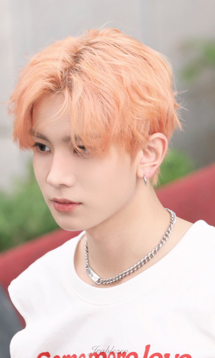 jrablezen's tweet photo. 240719 퇴근

#ENHYPEN #엔하이픈 #HEESEUNG #희승 #이희승 #ヒスン https://t.co/5HZ61hHbMt
