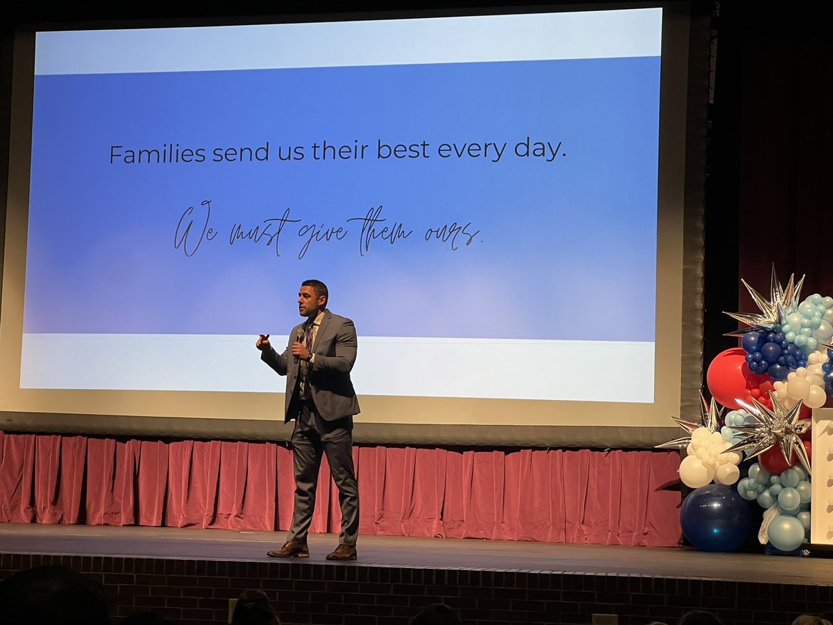 ZBauermaster's tweet photo. As you prepare for another school year, remember this:

Families send us their best every day. 

We must give them ours. https://t.co/h8ubhRena6