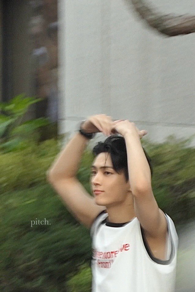 pitchnjay's tweet image. 2024.07.19 뮤뱅 퇴근

종성아 사랑해🙆🏻‍♀️
오늘 1위 축하해~ 고생 많았어💓✨

#ENHYPEN #JAY #ENHYPEN_JAY #엔하이픈 #제이 #엔하이픈_제이